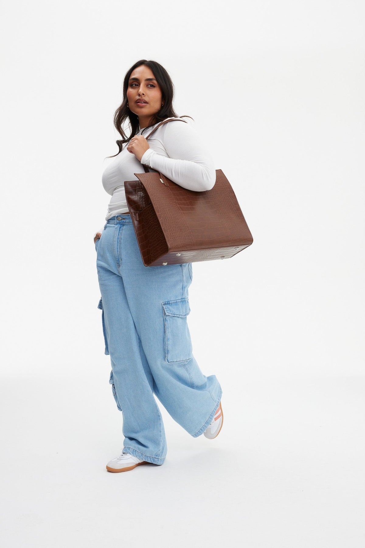 El bolso tote grande en Maple Croc