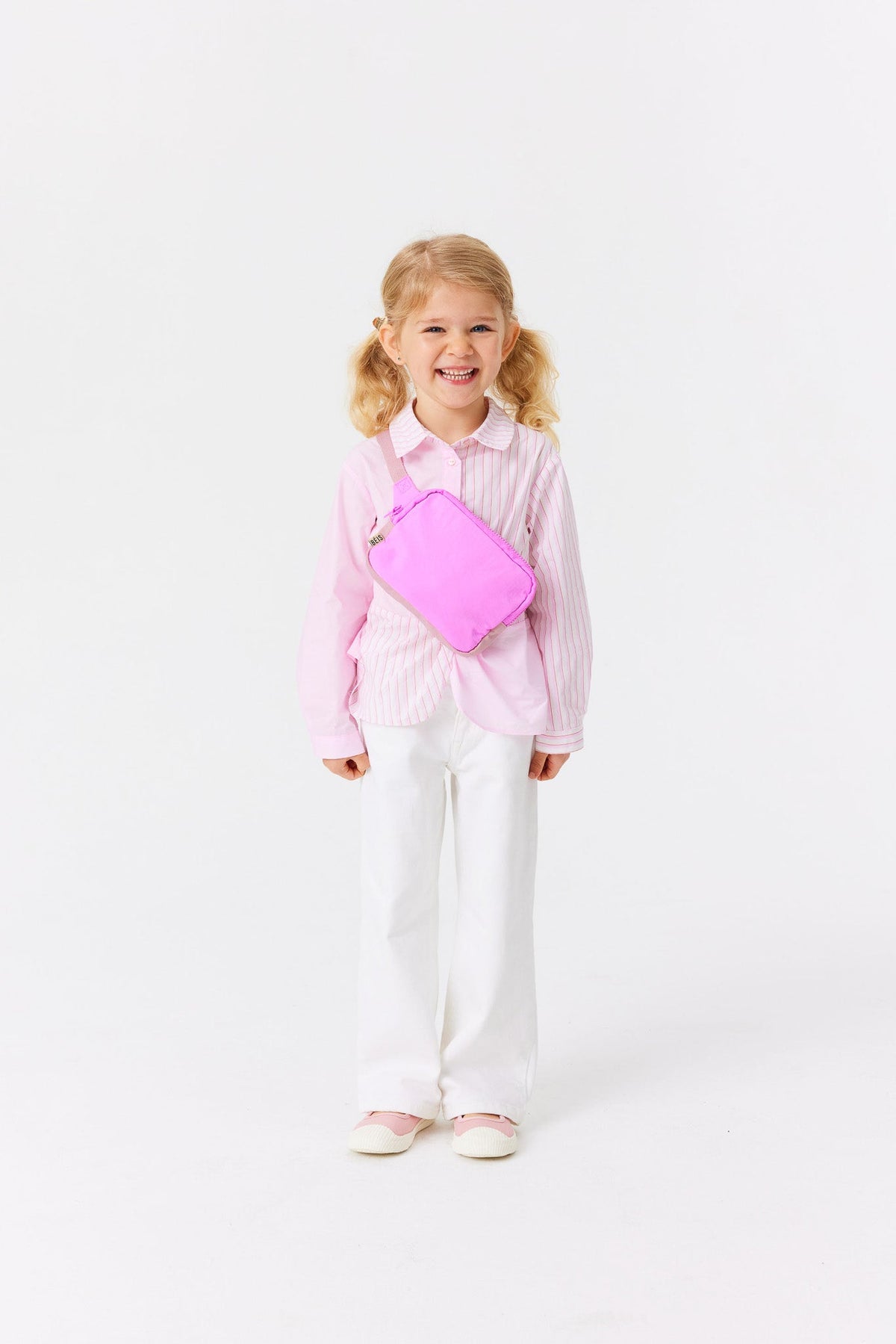 La mochila infantil en rosa Atlas