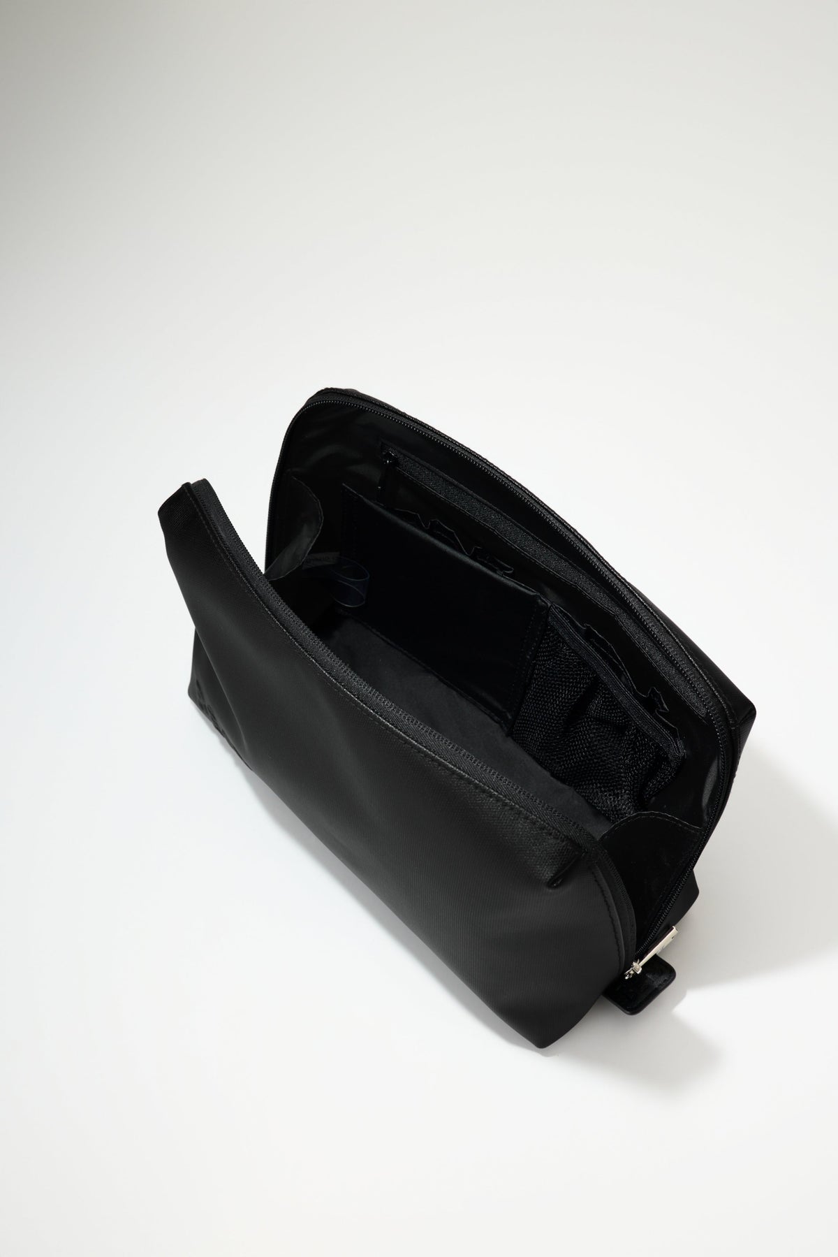Die mittlere Kosmetiktasche in Schwarz