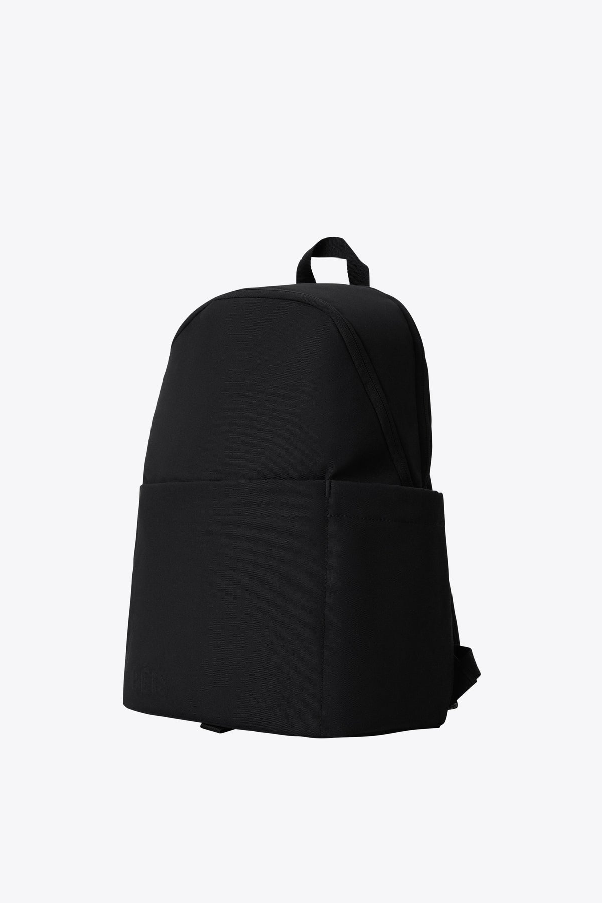 La mochila clásica en negro
