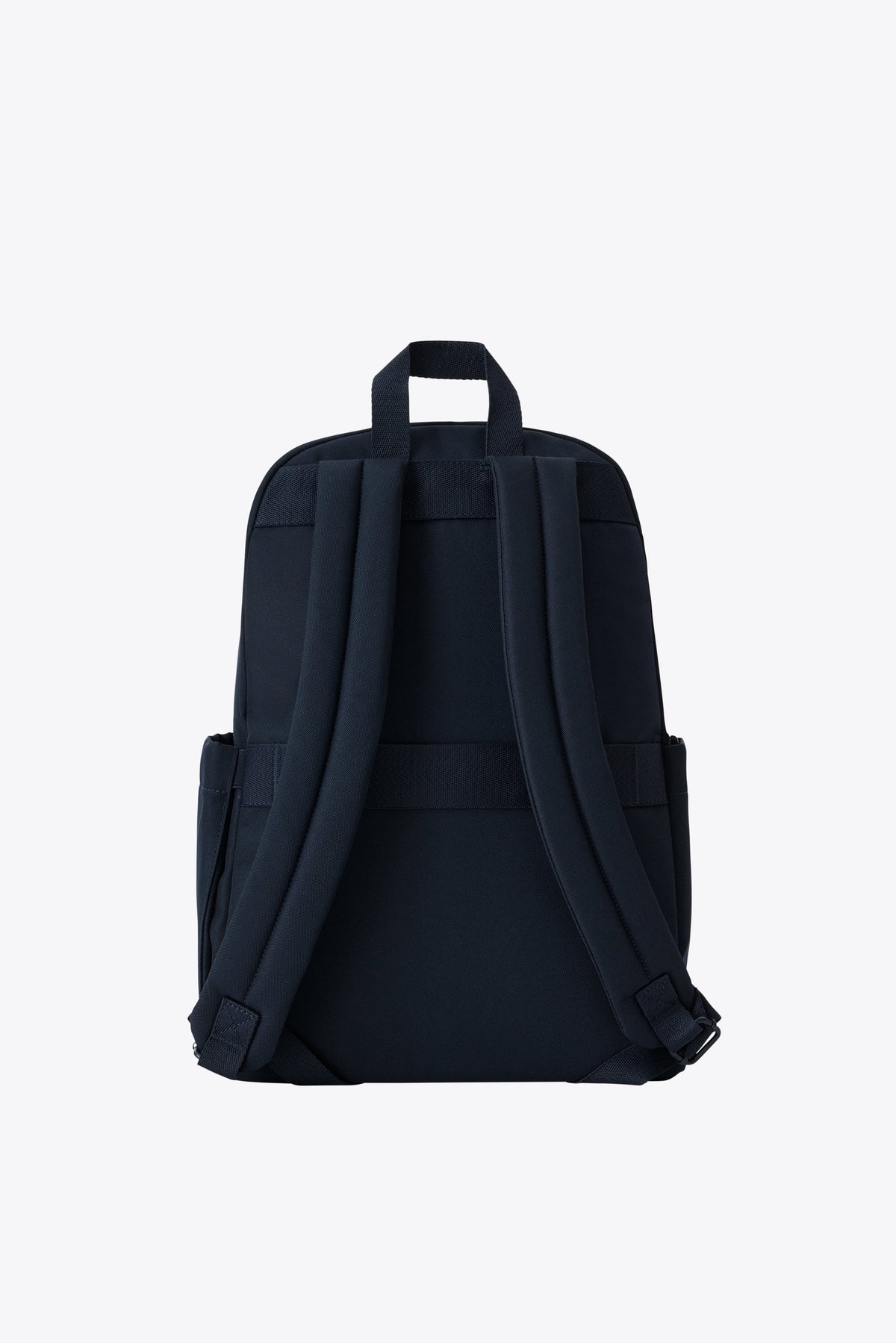 La mochila clásica en azul marino
