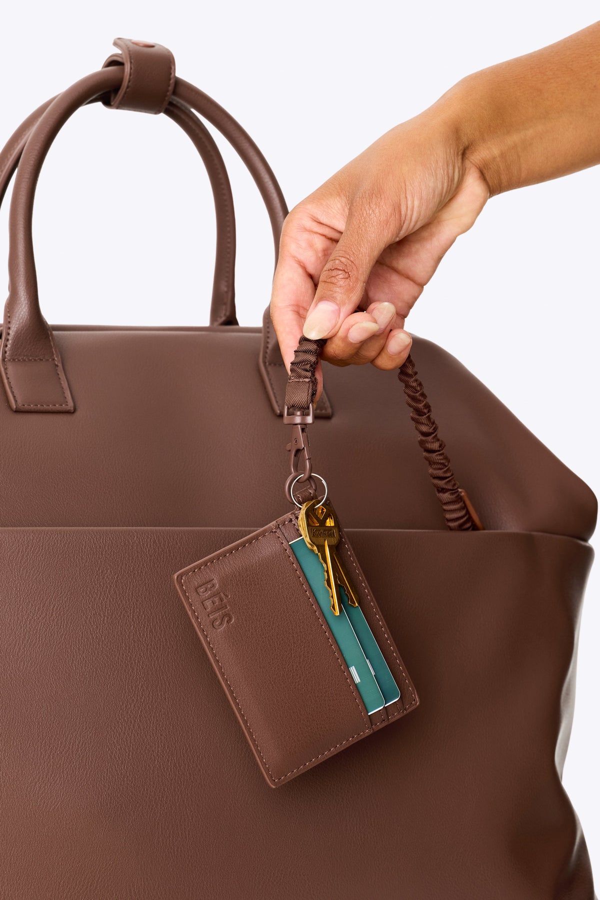 Der Essential Mini-Rucksack in Ahorn
