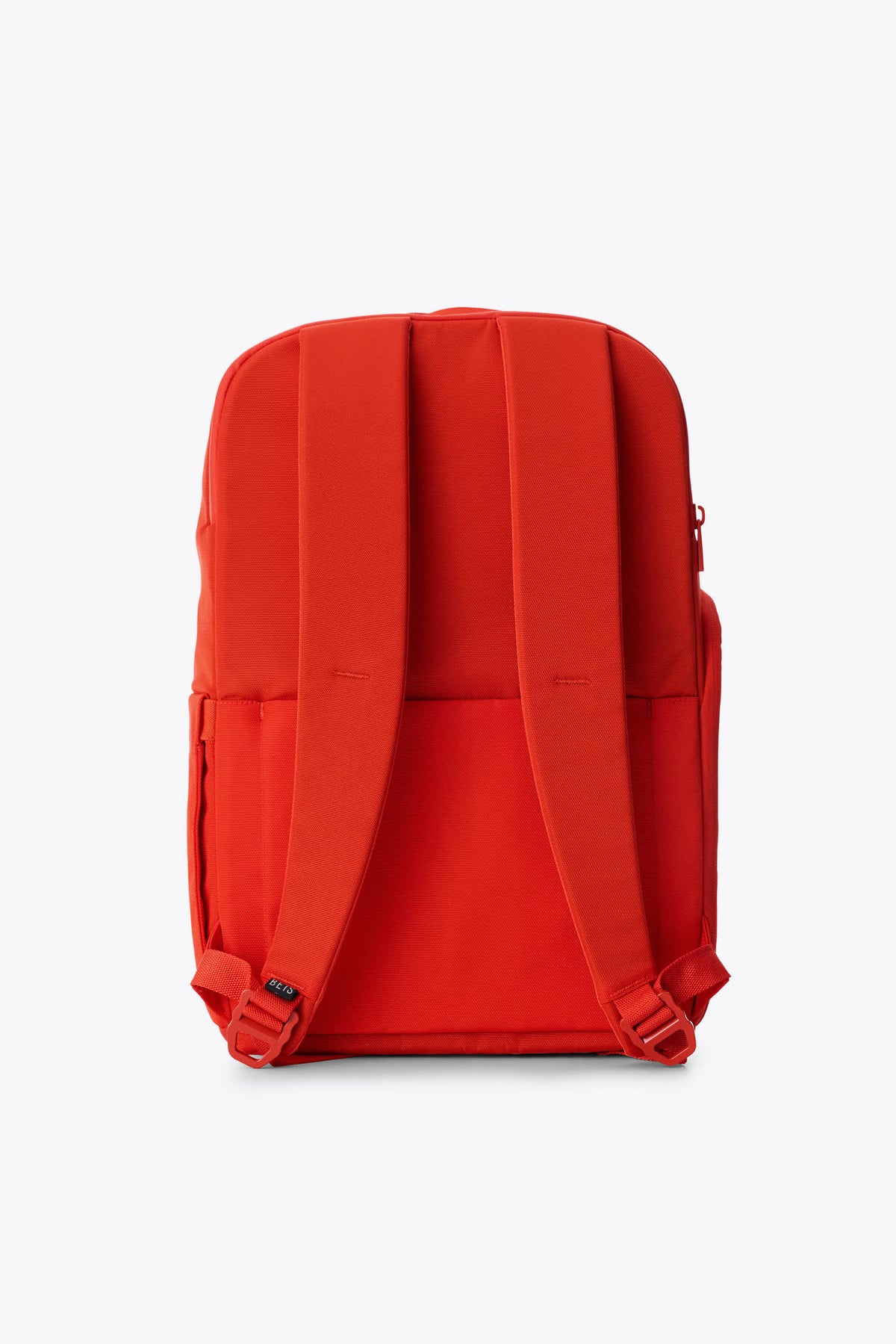 Der Pro Travel Backpack in Flame