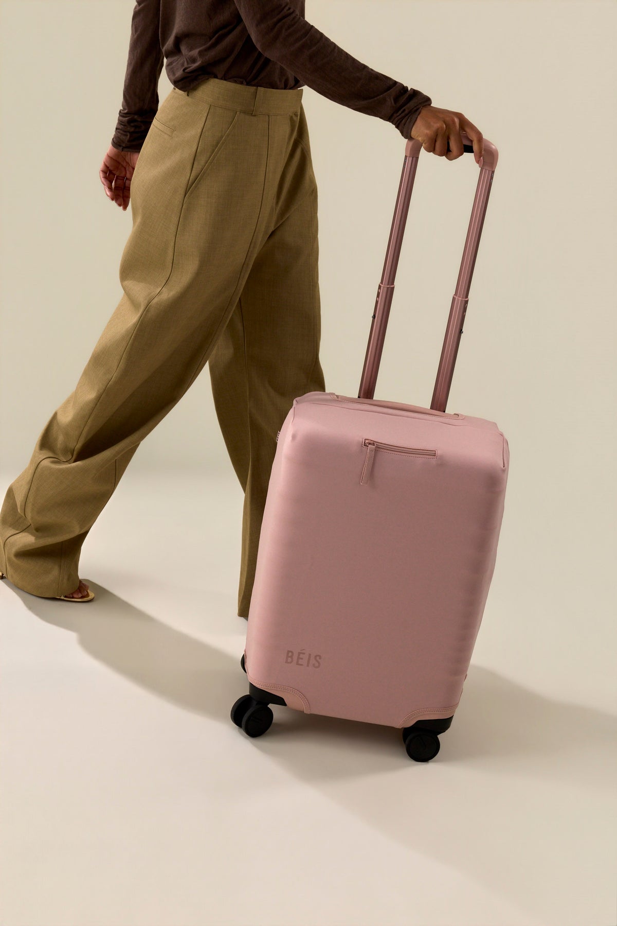 La funda para equipaje de mano en rosa Atlas