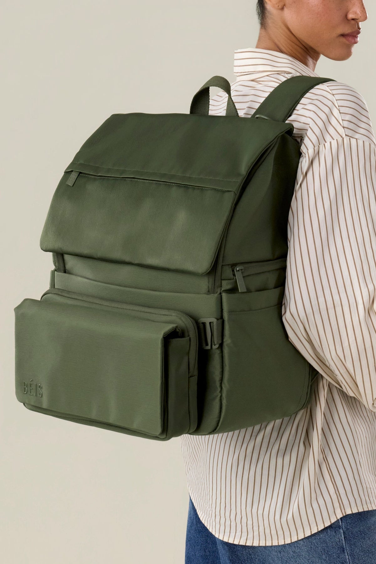 Le sac à dos à langer ultime en vert olive