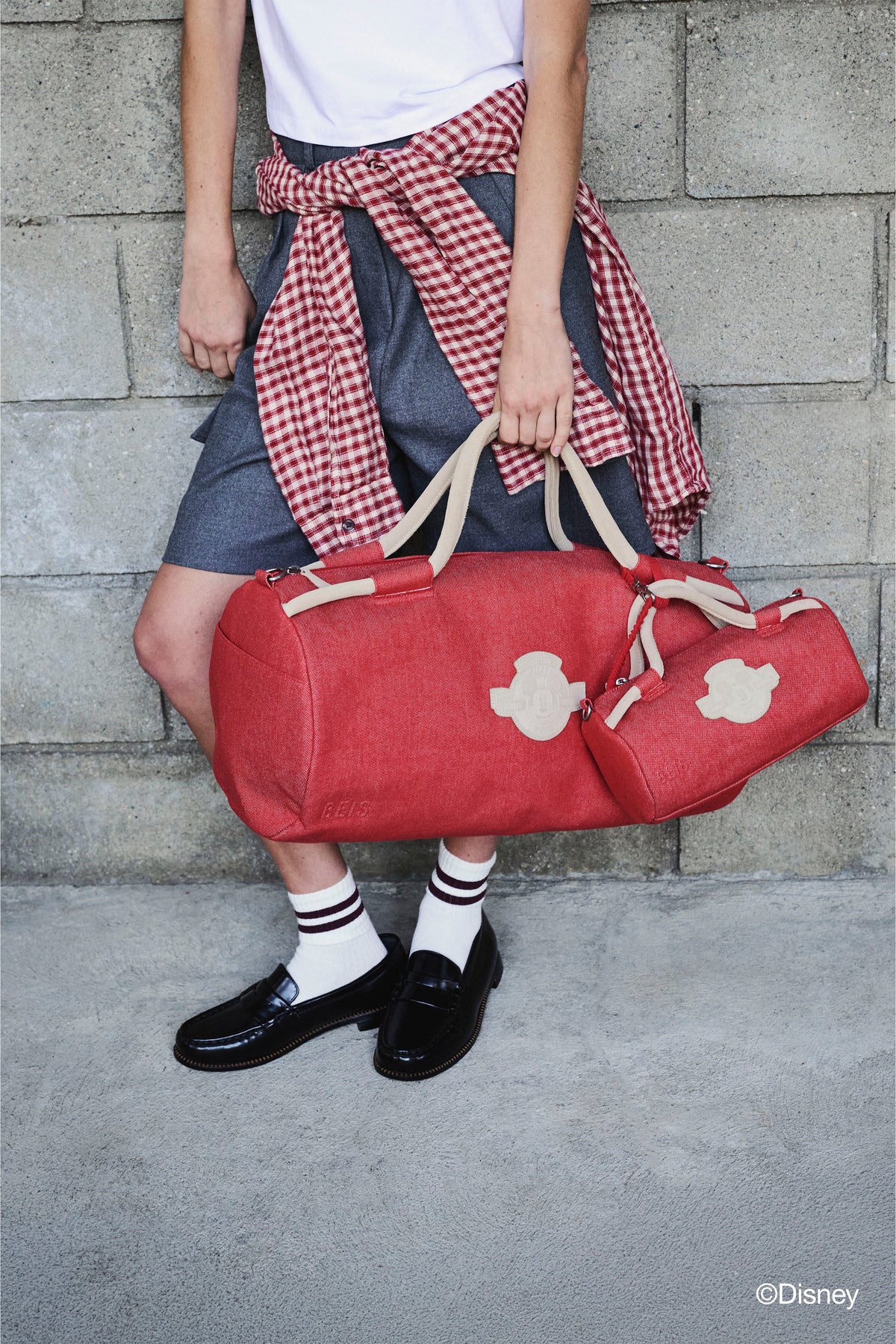 La bolsa de viaje grande Disney en vaquero rojo
