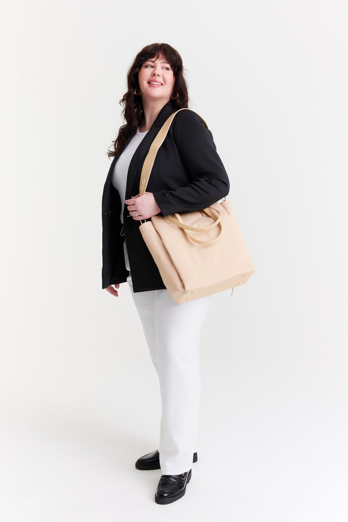 La bolsa tote para ir al trabajo en beige