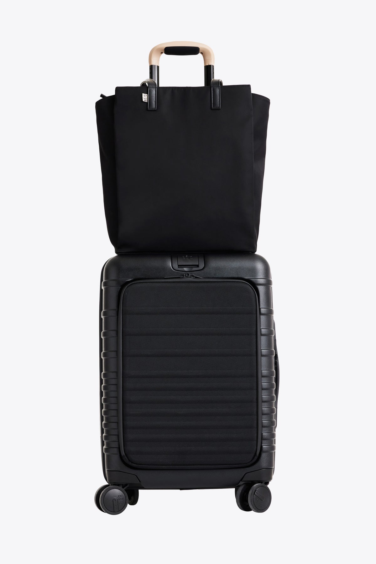 Die Commuter Tote in Schwarz