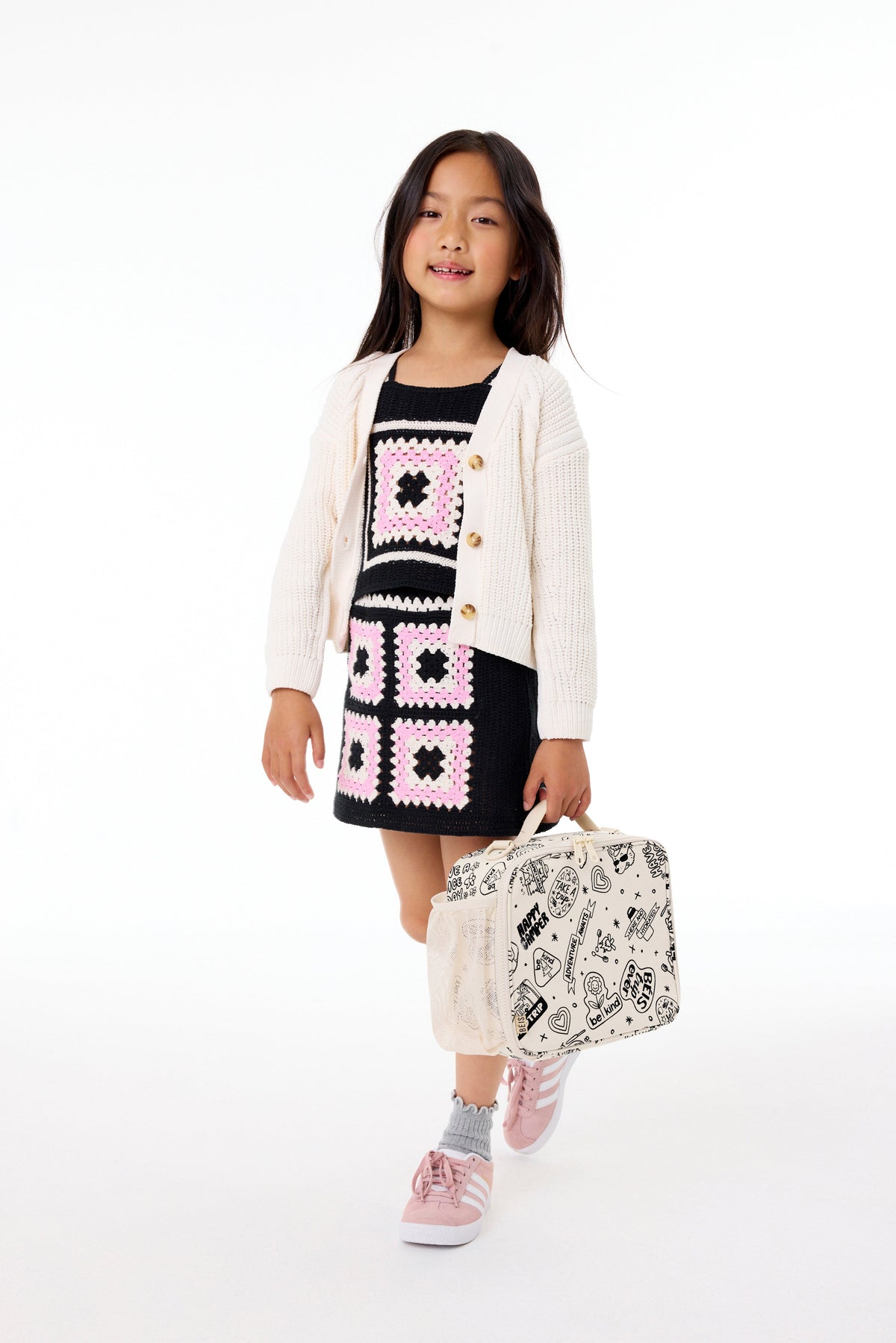 La lonchera infantil con estampado de garabatos