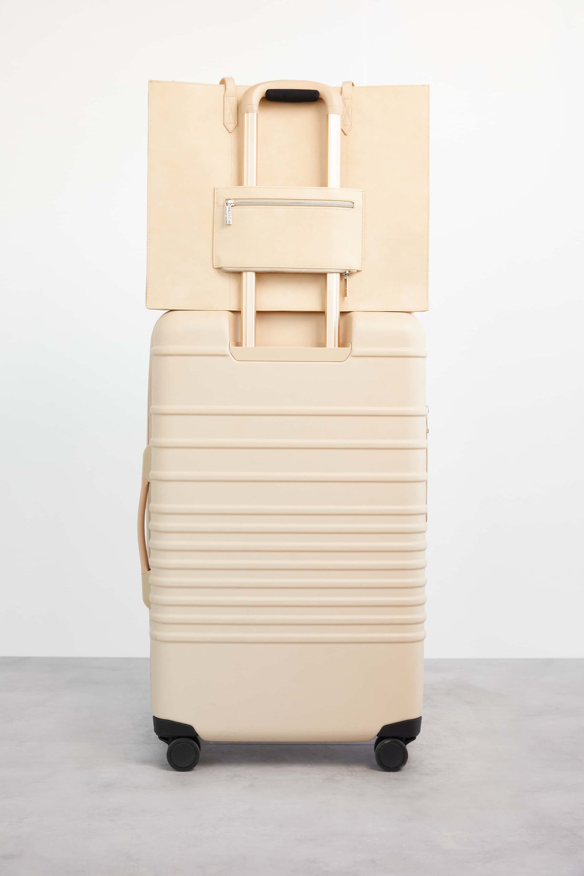 Die große Tragetasche in Beige