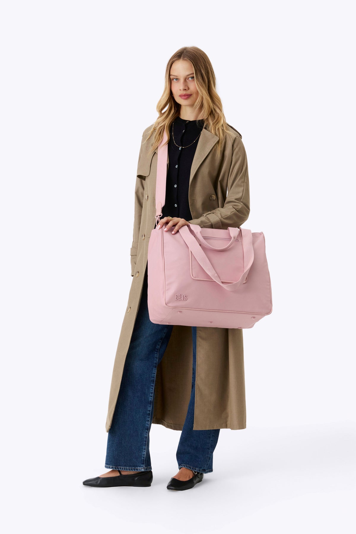 Die East To West Tote in Atlas Pink