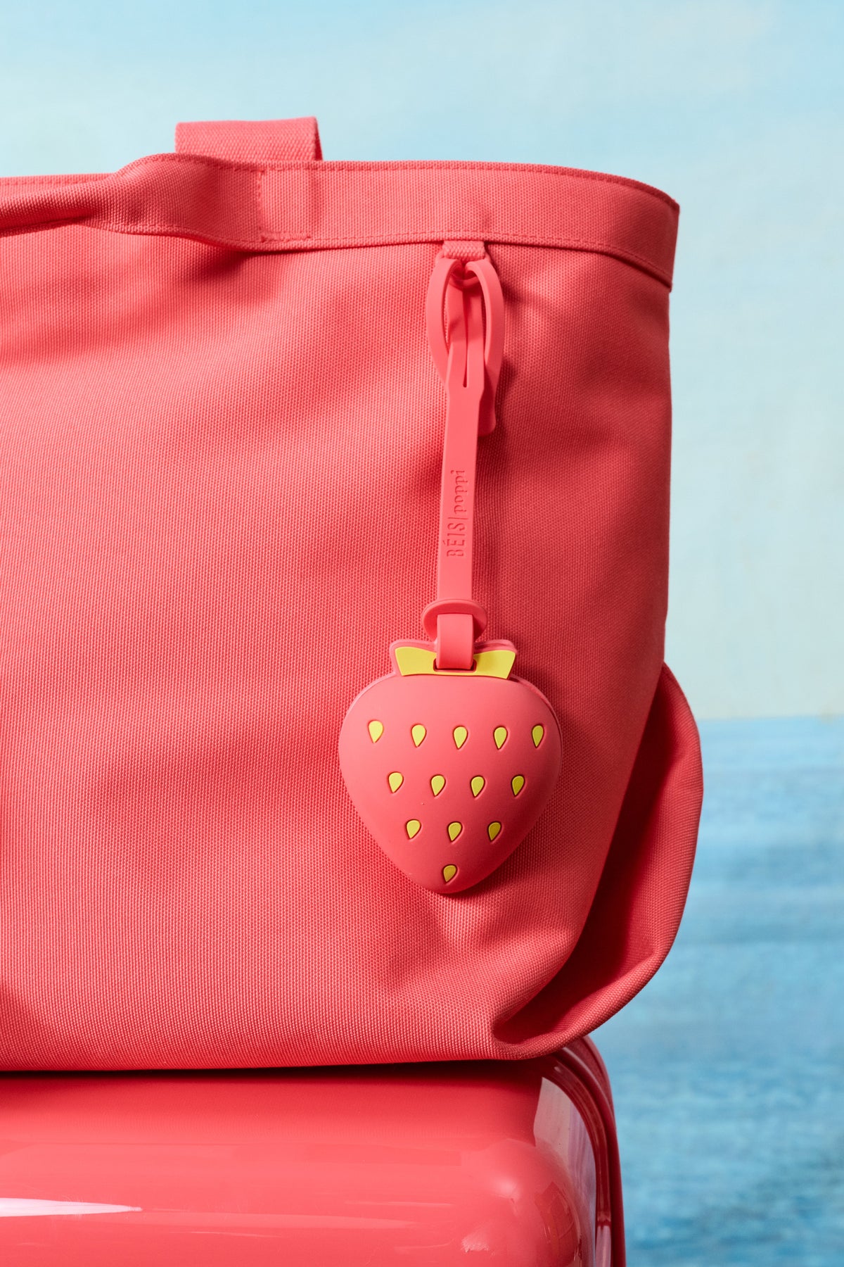 BÉIS x poppi Il charm specchio borsa in strawberry