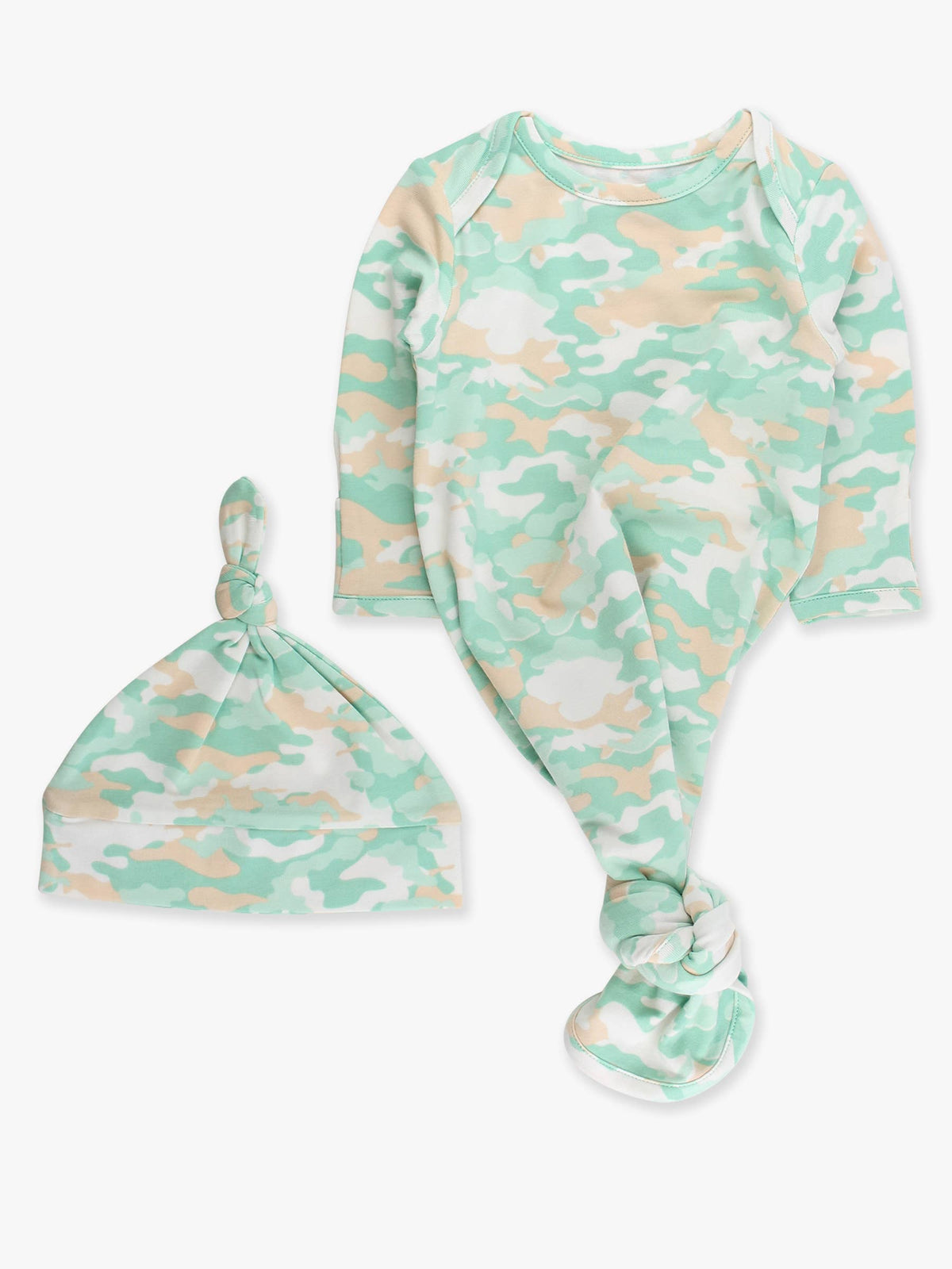 Baby-Schlafanzug mit Knoten und Mütze aus Baumwoll-Modal in Salbei-Camouflage