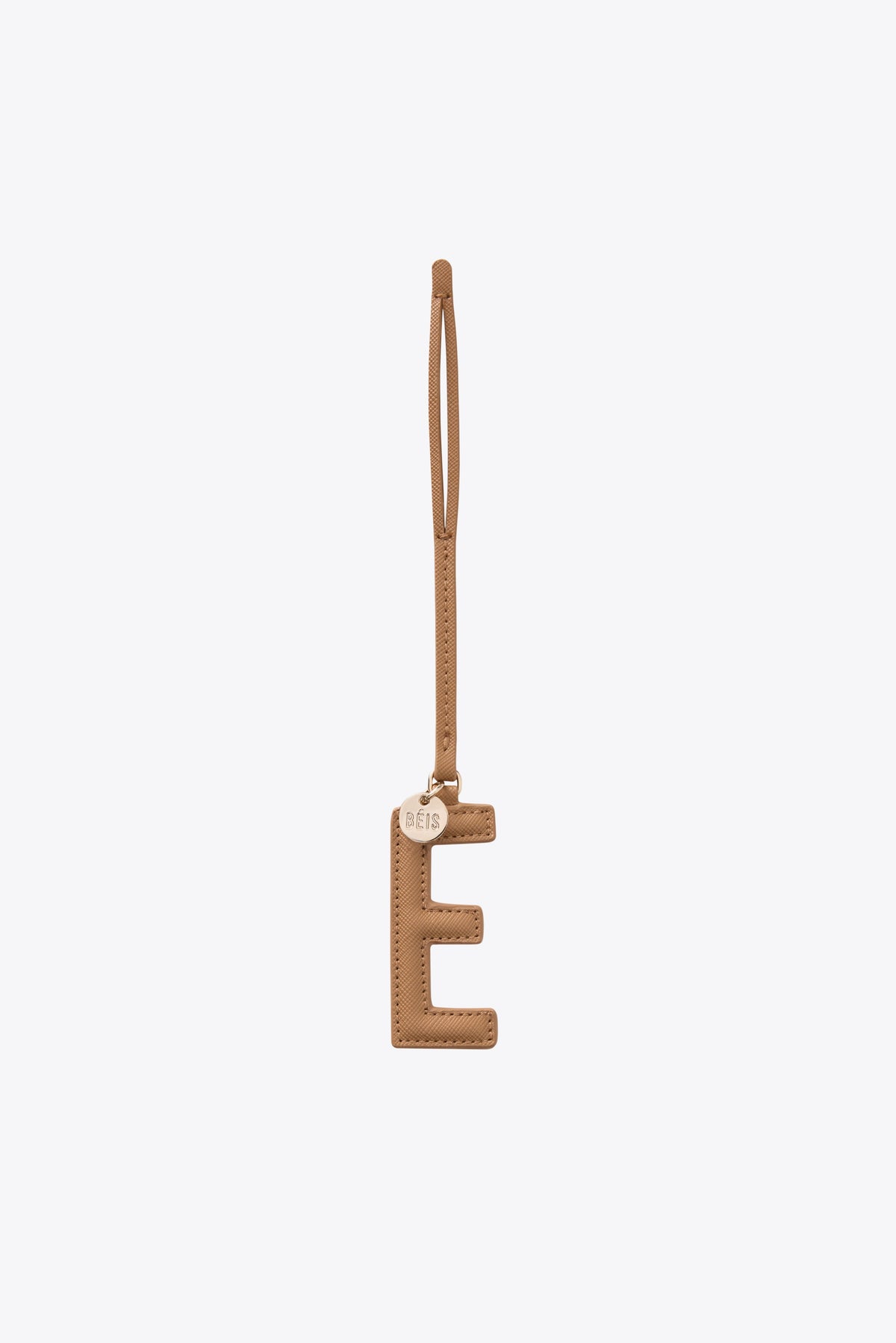 Il Charm Lettera in Camel
