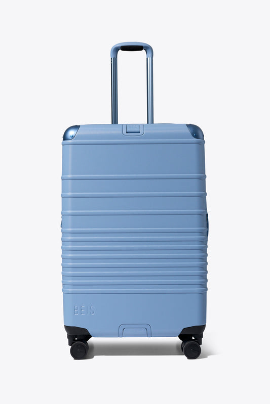 Der Hybrid Check-In Roller in Dusty Blue