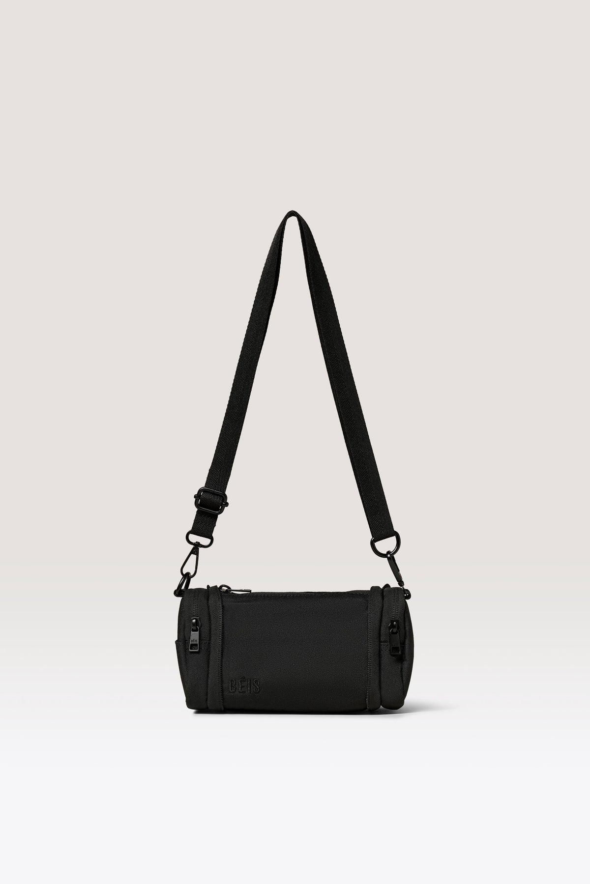 El adorno para bolso cruzado Expandable en negro