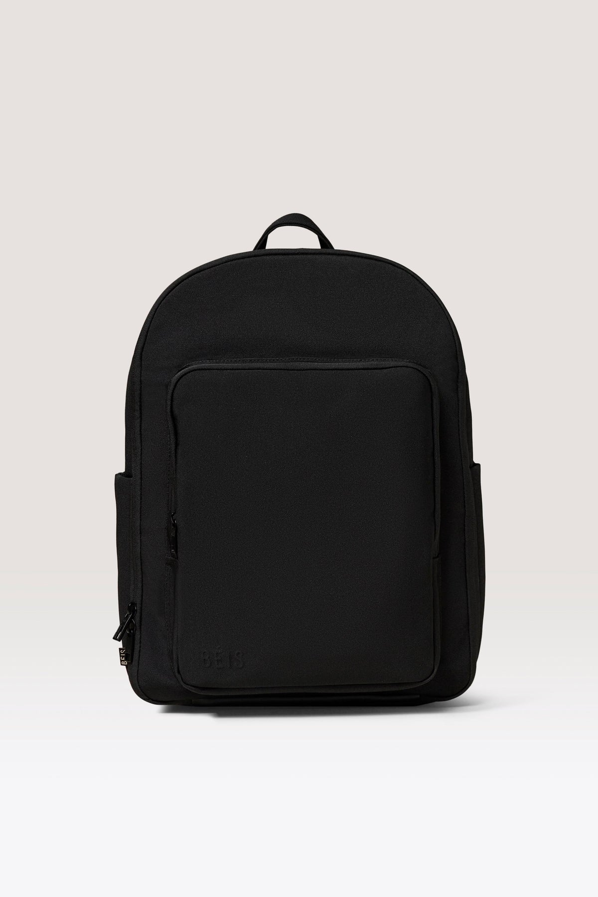 Le sac à dos de voyage en noir
