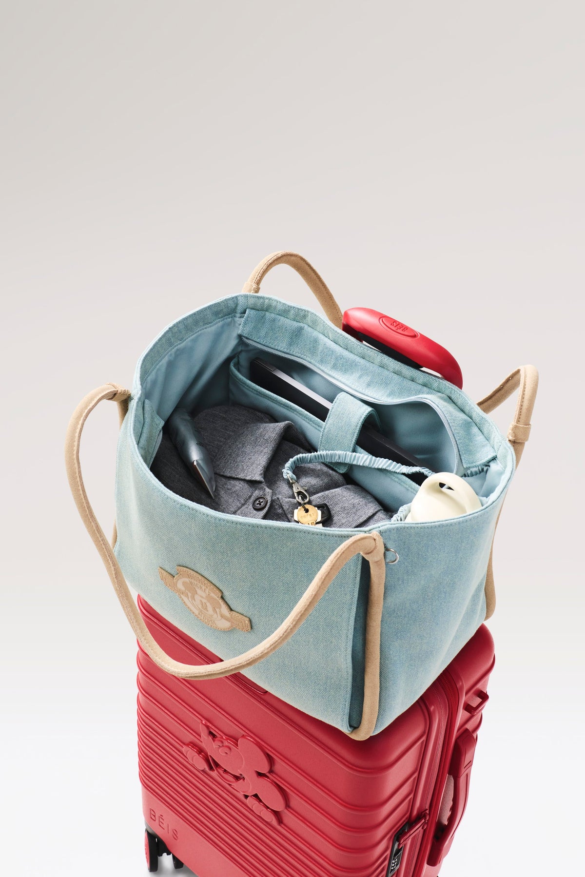 Le sac fourre-tout Disney en jean bleu