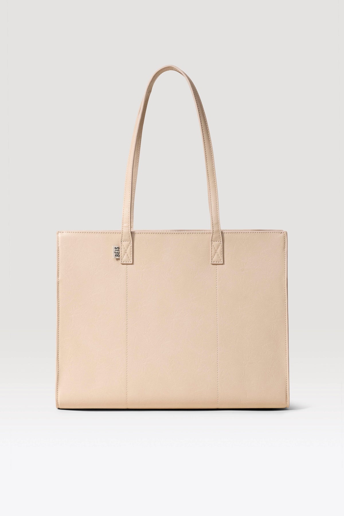 El bolso de trabajo en beige