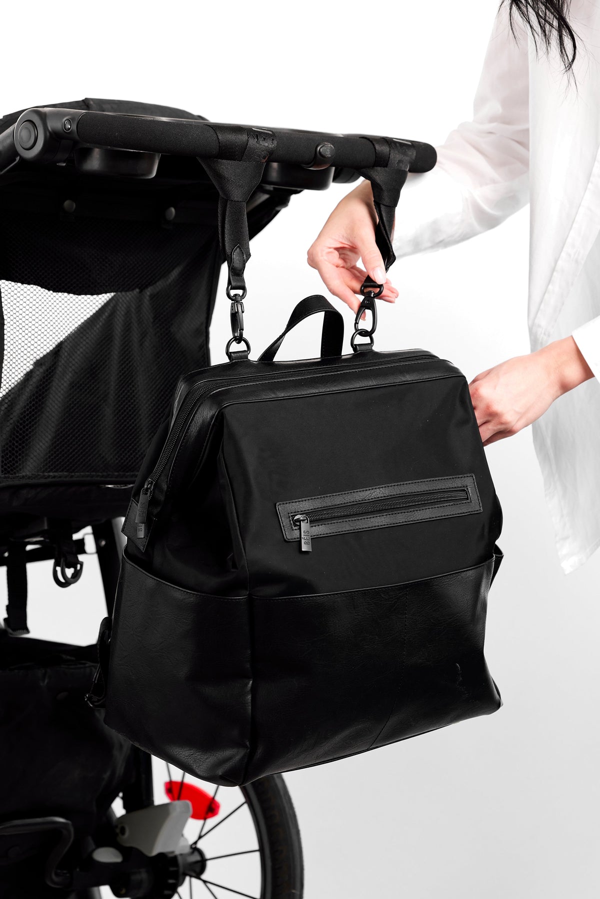 Der Wickelrucksack in Schwarz