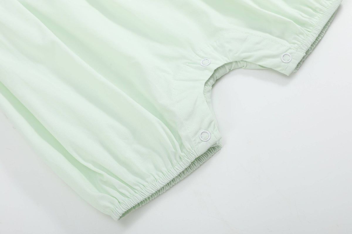 Minzgrüner gerüschter Jumper-Strampler